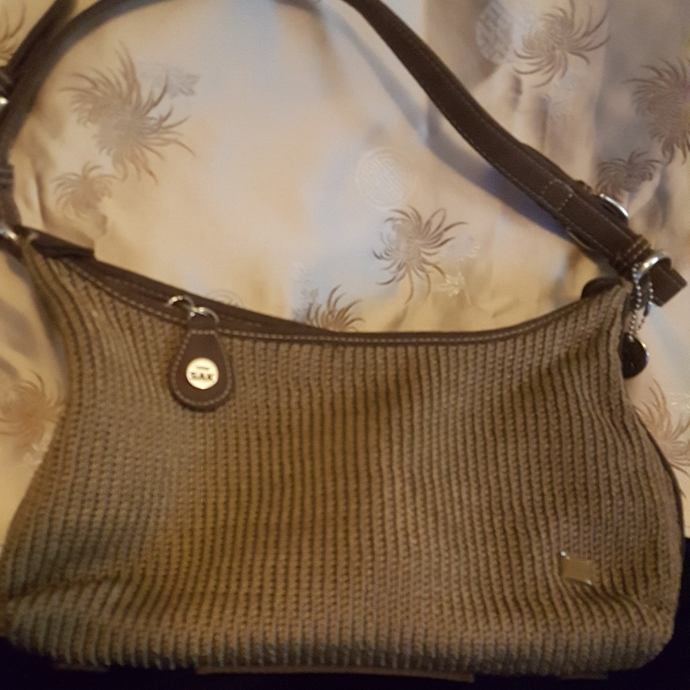 Genuine The Sak satchel purse. Brand new with